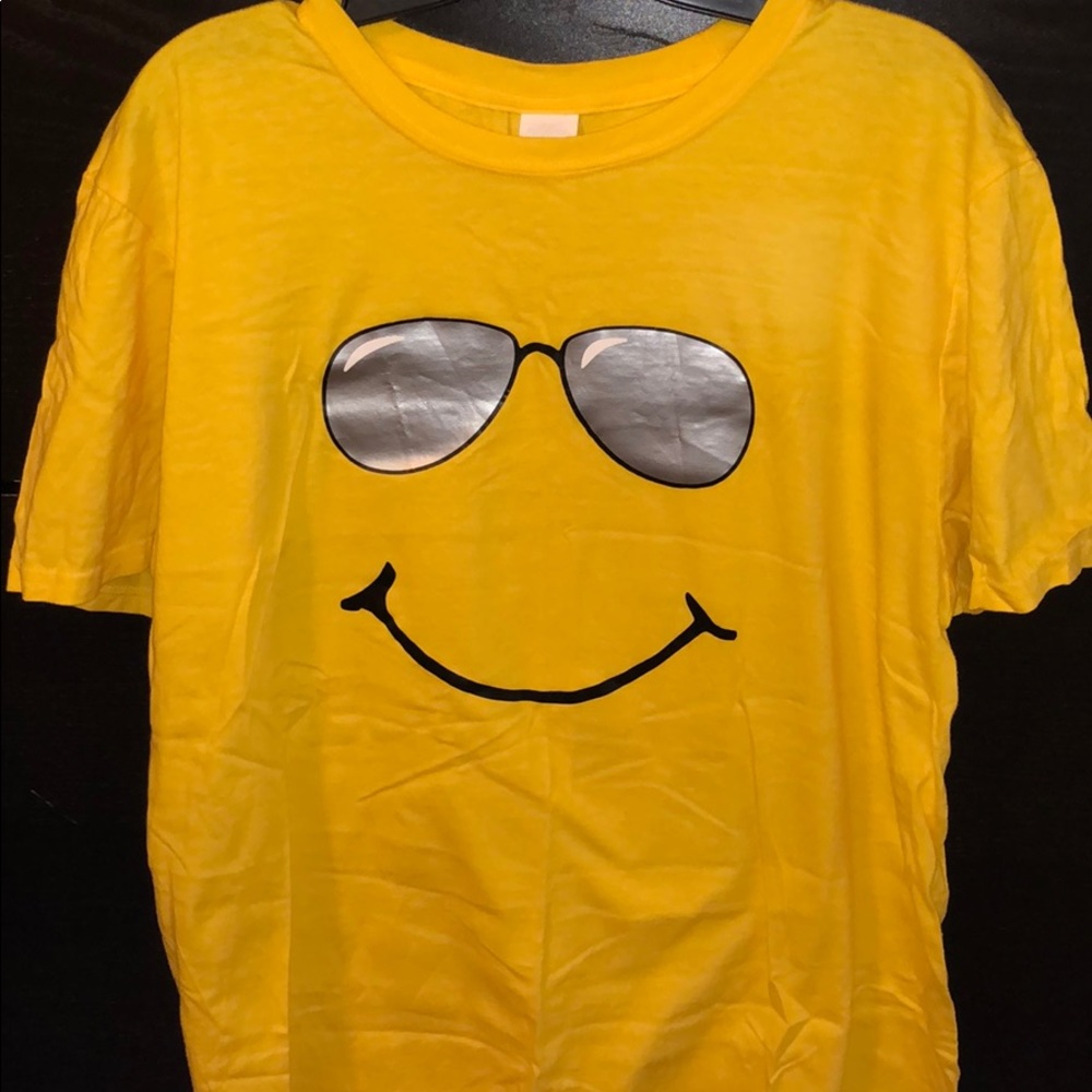 Emoji Tee
